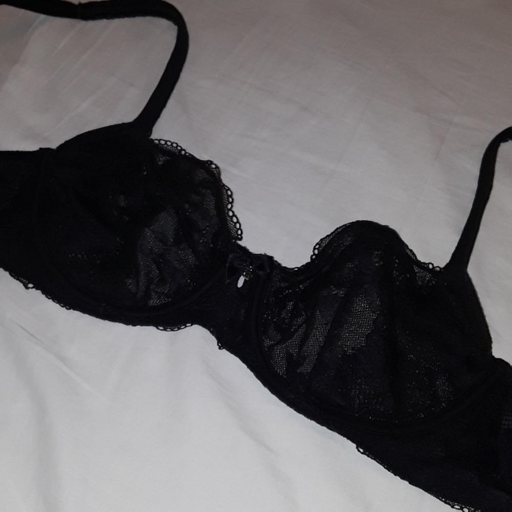 VS Unlined Demi Bra